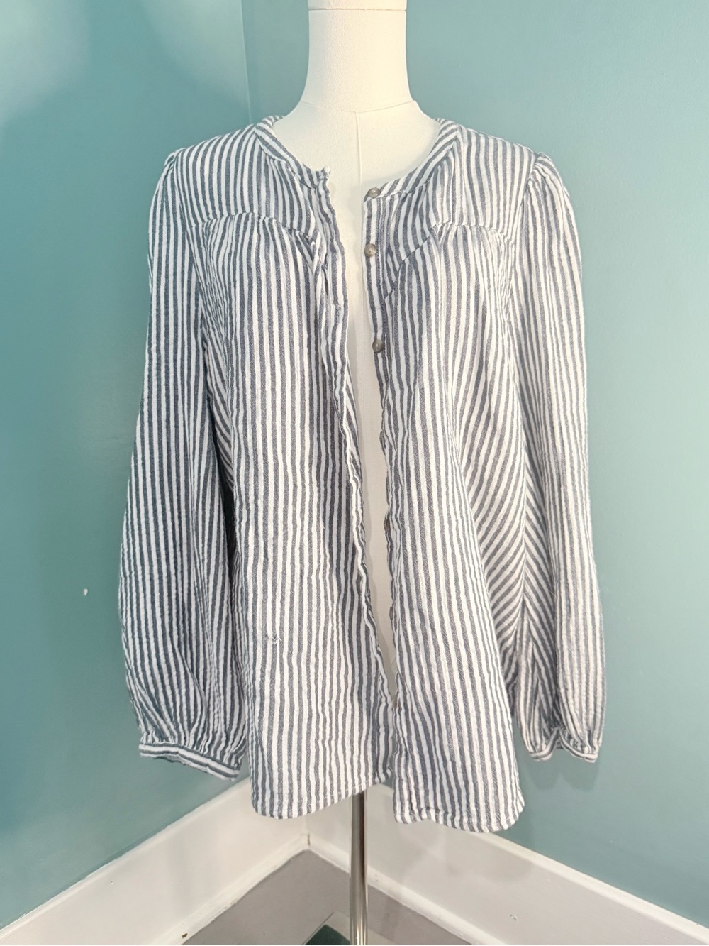 Universal Thread XXL Striped Cotton Gauze Button Front Blouse (FLAW)